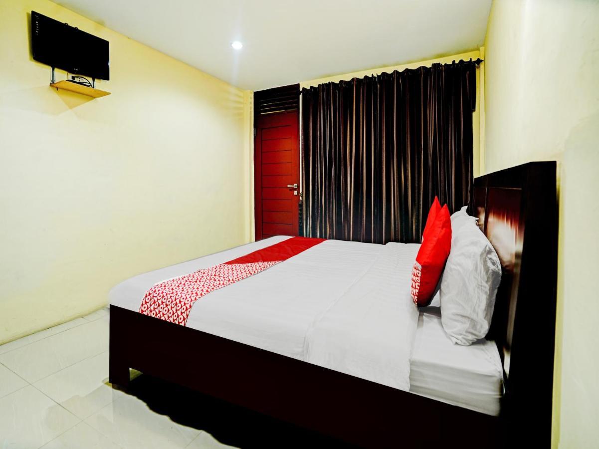 Oyo 90331 Hotel Toba Shanda Parapat Extérieur photo