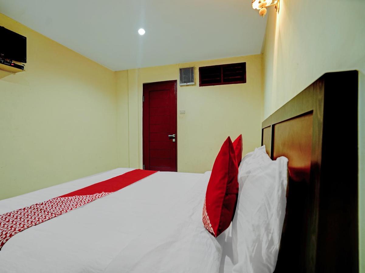Oyo 90331 Hotel Toba Shanda Parapat Extérieur photo